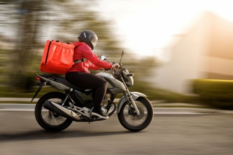 Motorlu Kurye